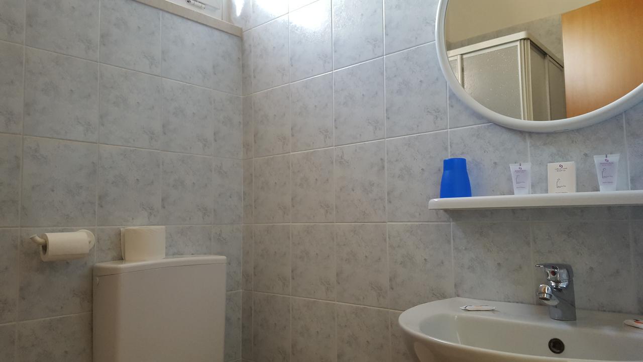 Hotel Firenze Μαλτσεζίνε Εξωτερικό φωτογραφία